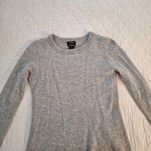 Halogen 100% Cashmere wool sweater heather gray